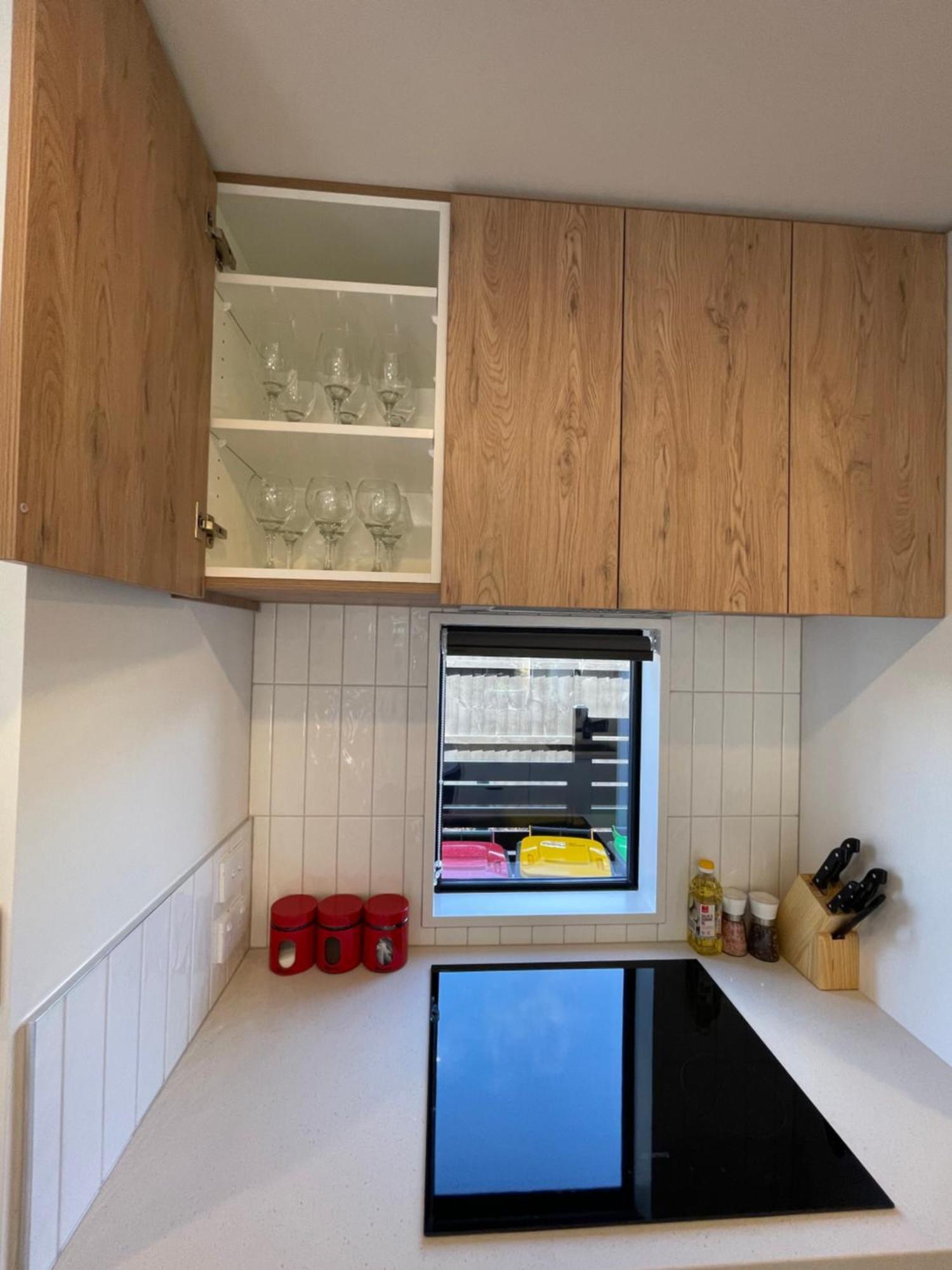 Luxury 2 Bedroom Townhouse Opposite Merivale Mall Christchurch Exterior foto