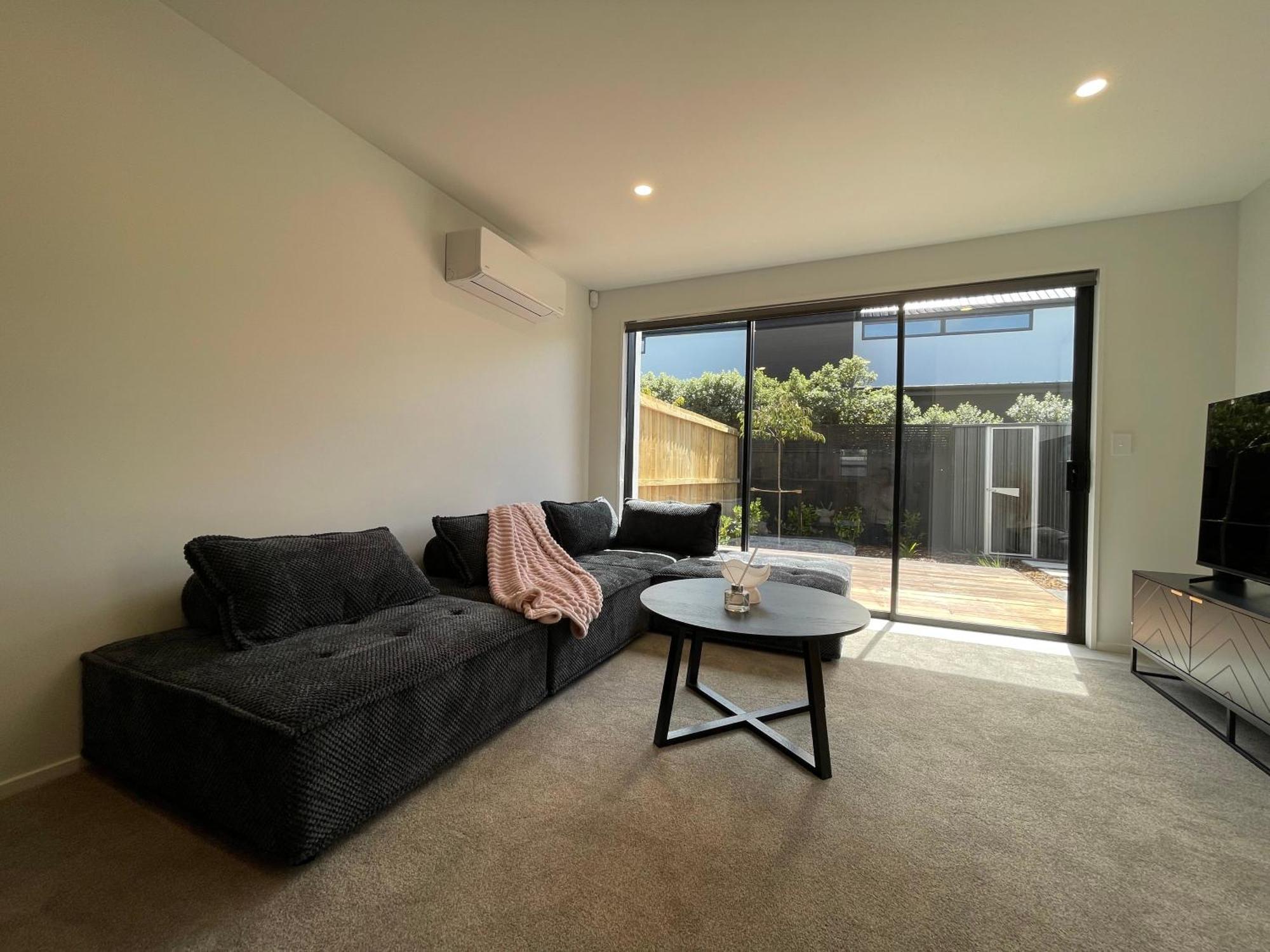 Luxury 2 Bedroom Townhouse Opposite Merivale Mall Christchurch Exterior foto
